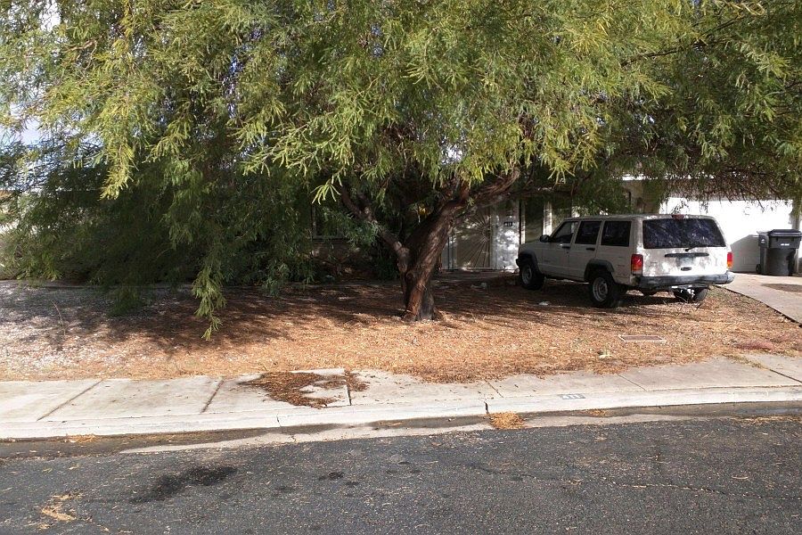1st image of 411 S Ash Cir