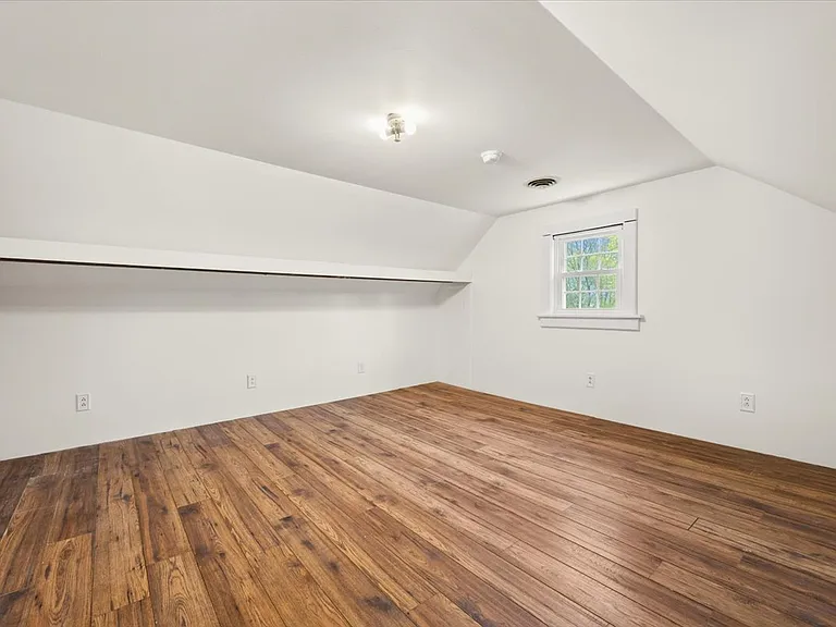 214R Highland Rd — Photo 46