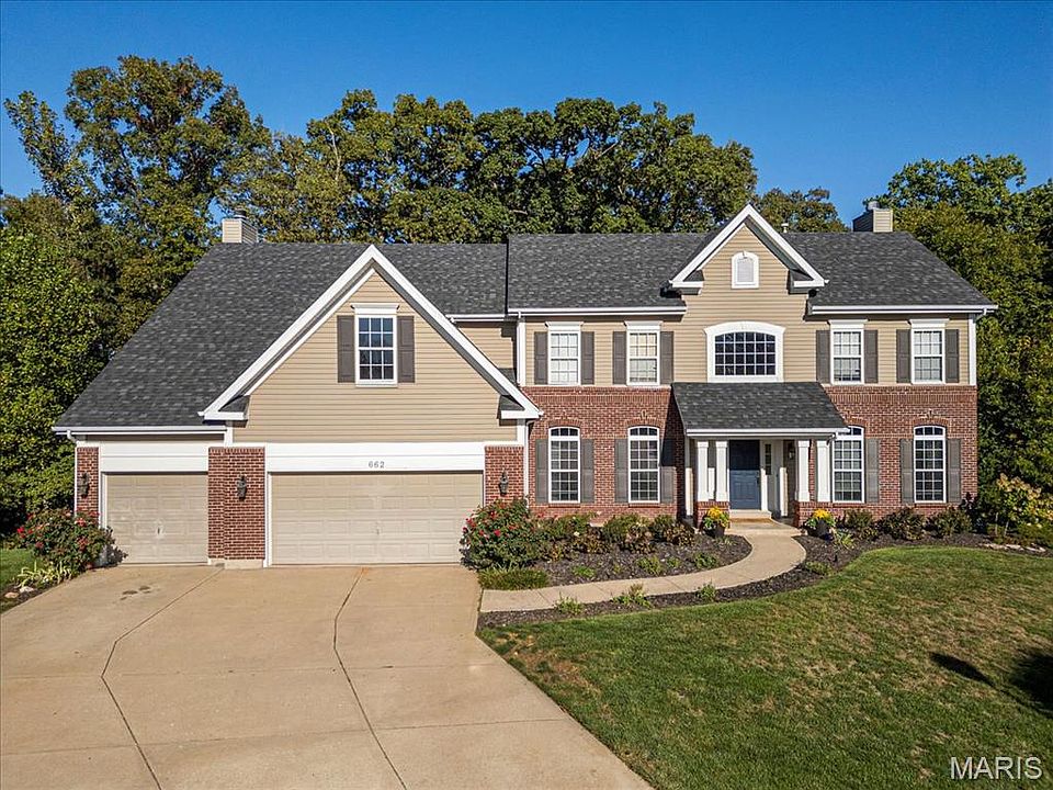 1st image of 662 Knollshire Way
