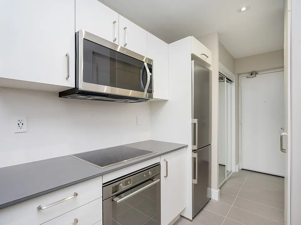 25 Eccleston Dr