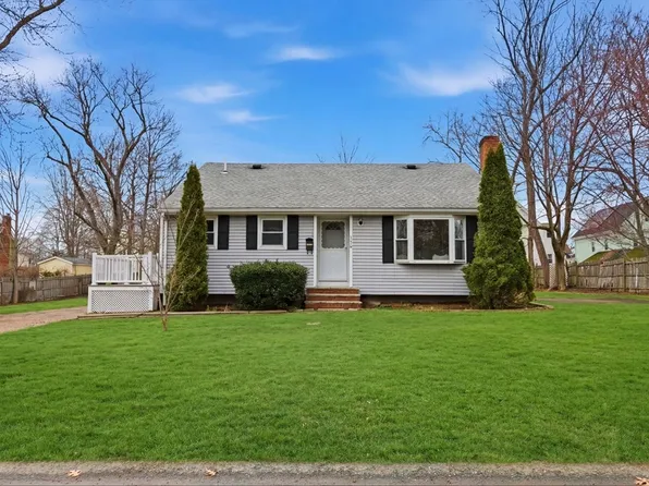 138 Forest St, Brockton, MA 02302