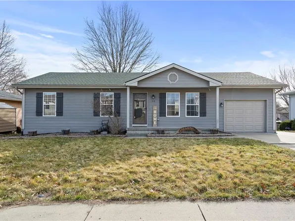 713 Woodson St, Kearney, MO 64060