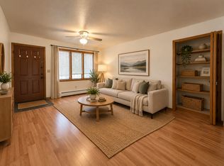 7520 Bearfoot Cir Unit 1, Anchorage, AK 99502