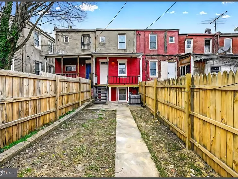 2639 Hafer St #1 — Photo 10