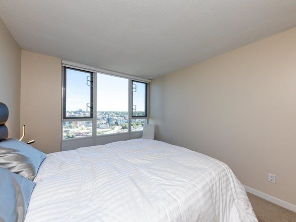 2 bedroom rental in Vancouver — photo 14