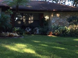 1045 Sherwood Forest Dr, Sarasota, FL 34232