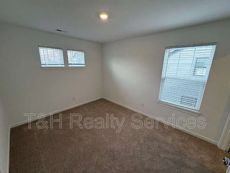 9074 Anthem Ave — Photo 23