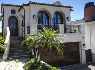 814 1st St, Manhattan Beach, CA 90266