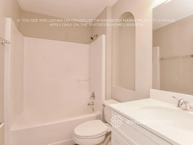5148 Laval Dr — Photo 15