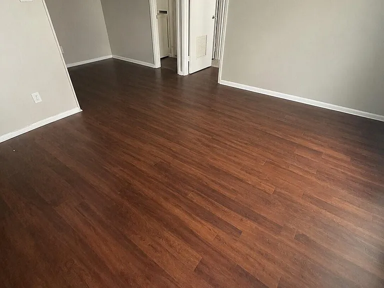 2414 Mimosa Dr #7 — Photo 3