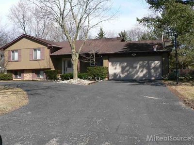 29564 Mayfair Dr, Farmington, MI, 48331