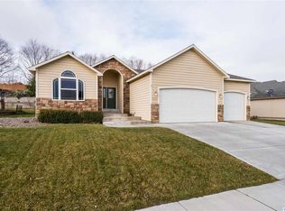 1037 Sirron Ave, Richland, WA