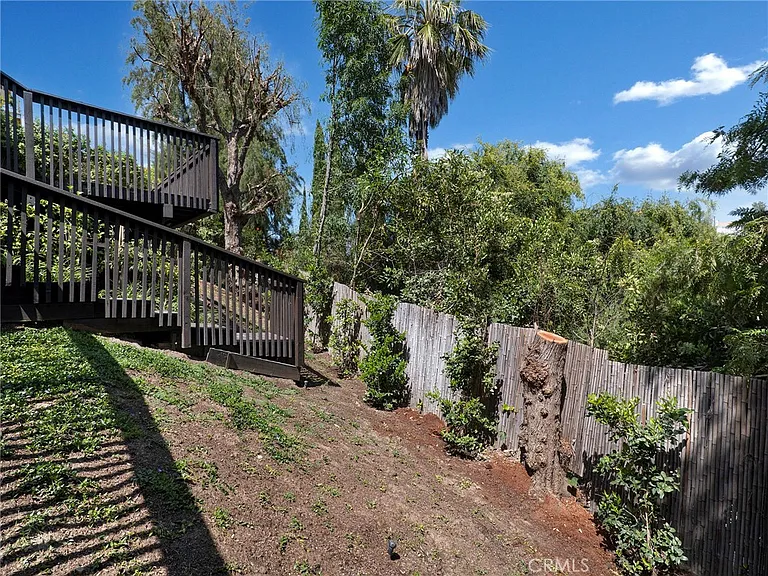 5214 Calatrana Dr — Photo 35