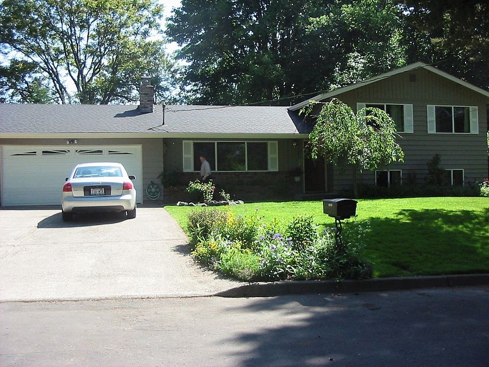 1st image of 12321 NE Cassady Ct