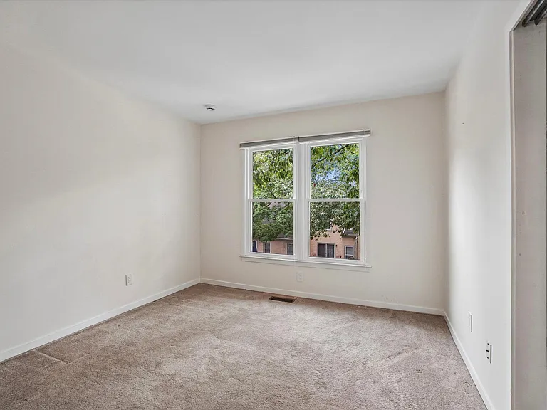 1604 Cotswald Ct #1604 — Photo 13