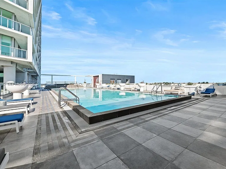 2000 Metropica Way #508 — Photo 15