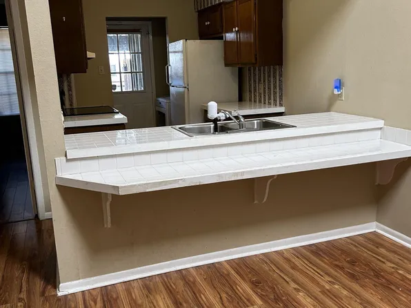 4237 Jefferson Woods Dr, Baton Rouge, LA 70809