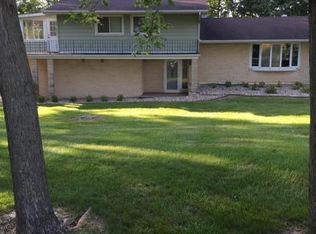 4816 W Avenue Rd, Burlington, IA 52601