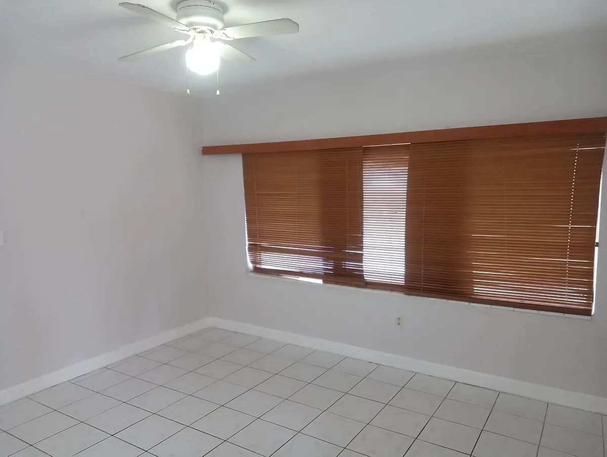Building Photo - 1707 Taft St #6