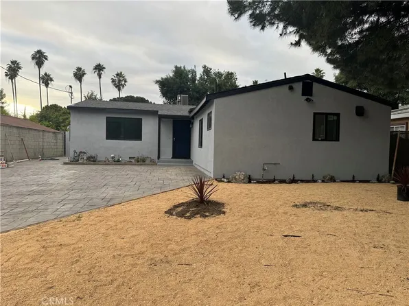 15135 Lakeside St, Sylmar, CA 91342