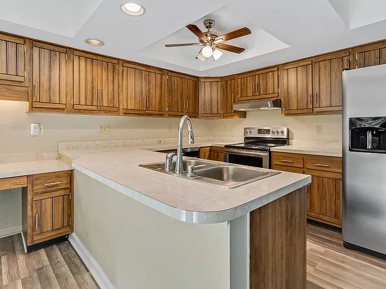 1226 Van Voorhis Rd #G7 — Photo 9