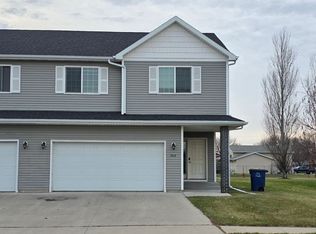 3539 15th St S, Moorhead, MN 56560