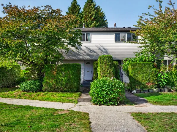 3425 E 49th Ave #52, Vancouver, BC V5S 1M1