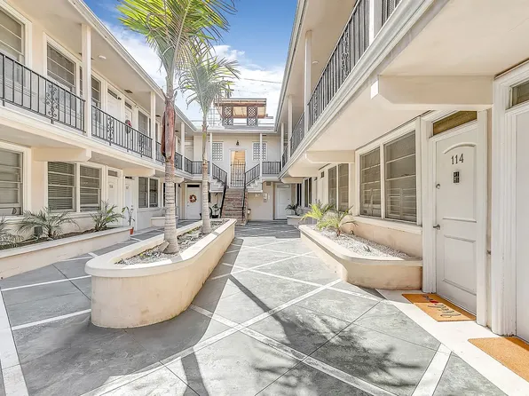 Oakhurst Apartments, 425 N Oakhurst Dr #104, Beverly Hills, CA 90210