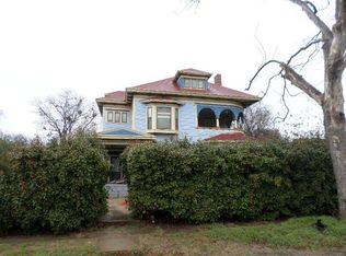 534 E Main St, Pilot Point, TX 76258