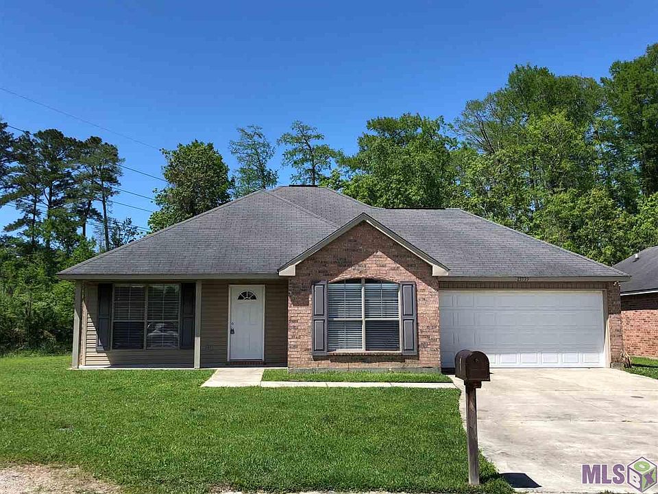 1st image of 23779 Sandlewood Ct