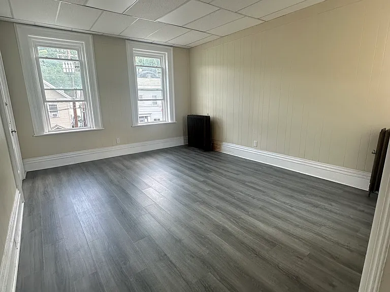606 Church St #2 — Photo 2