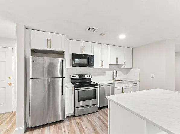 69 Kennedy #4, Harrisville, RI 02830