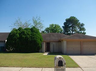 3315 Chalfont Dr, Houston, TX 77066