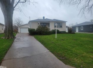 725 S Webster St, Ottumwa, IA 52501