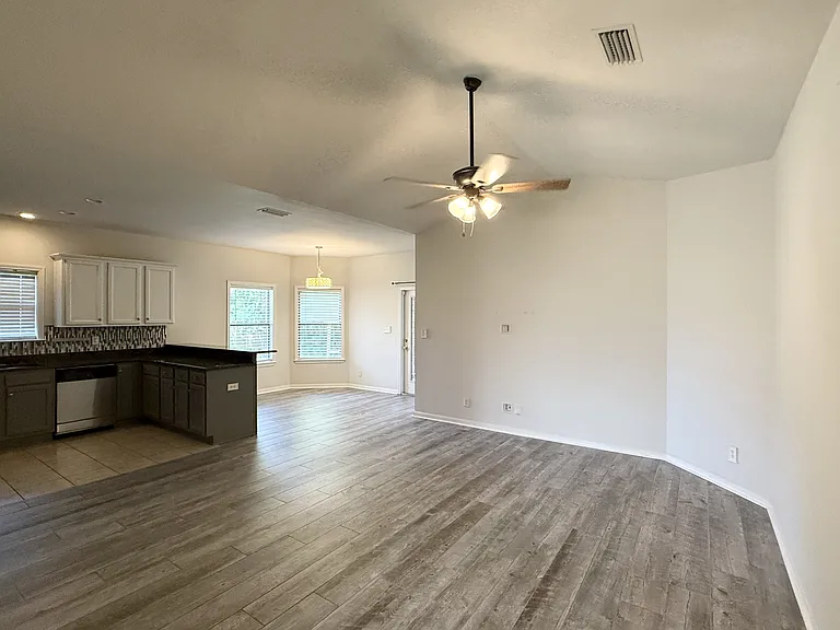 3821 Branford Ct — Photo 5