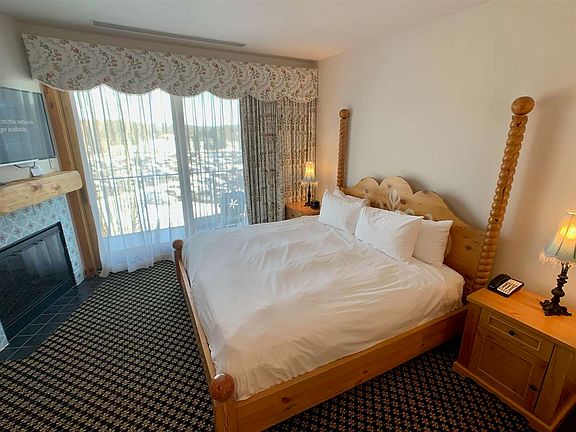 4th image of 2780 Boyne Mountain Roadunit Dr #34-379