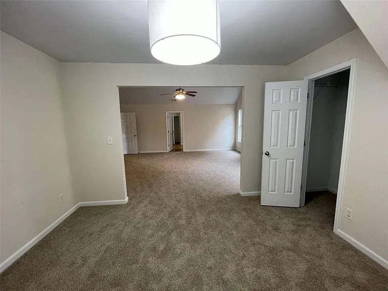 4205 Pointe Vecchio Cir — Photo 38