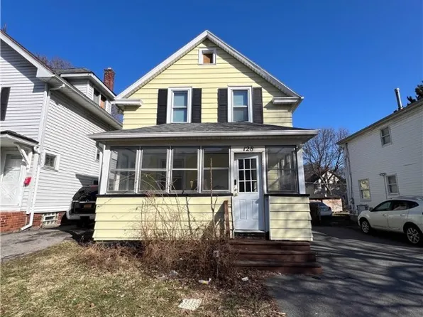 128 Barberry Ter, Rochester, NY 14621