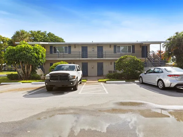 817 Lighthouse Drive #C, North Palm Beach, FL 33408