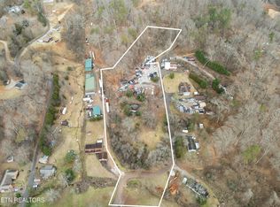 1812 Wrights Ferry Rd, Knoxville, TN 37919