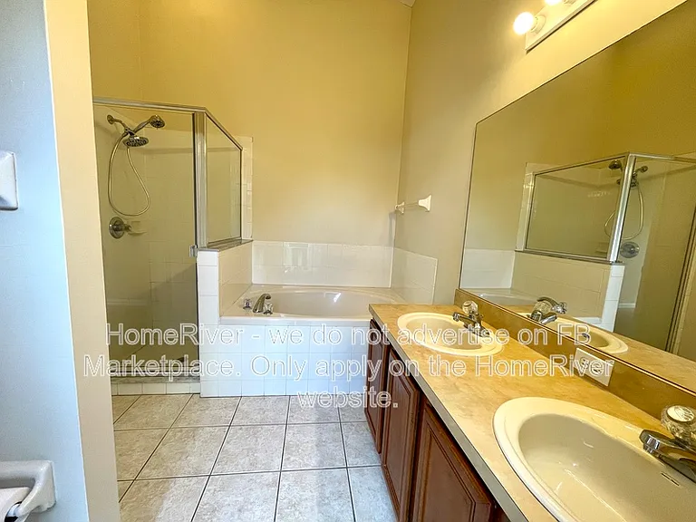 2141 Hunters Greene Dr — Photo 17