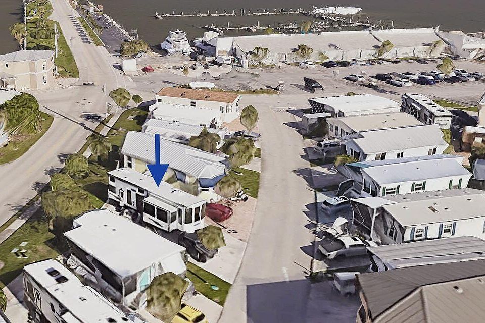 2nd image of 795 Nettles Boulevard