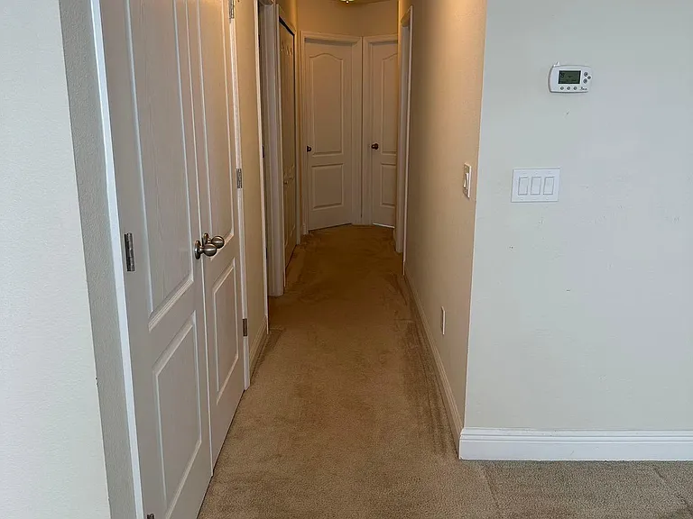 10888 Inside Loop — Photo 7