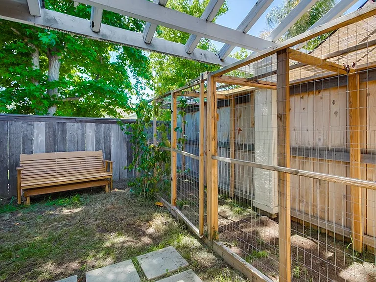 3174 E Fox Run Way — Photo 23
