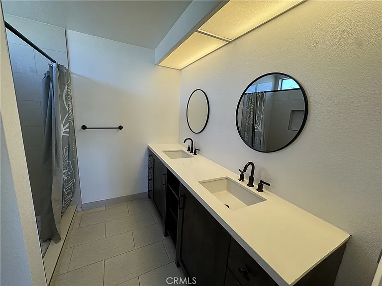 8435 Columbus Ave #17 — Photo 14