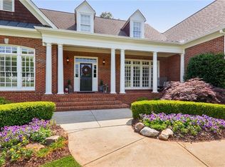 135 Ansley Way, Roswell, GA 30075