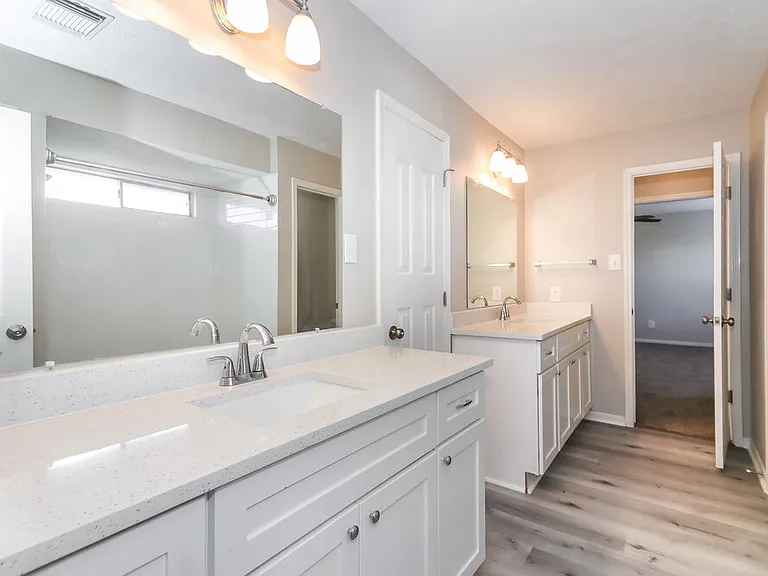 2634 Vermillion Rd — Photo 12