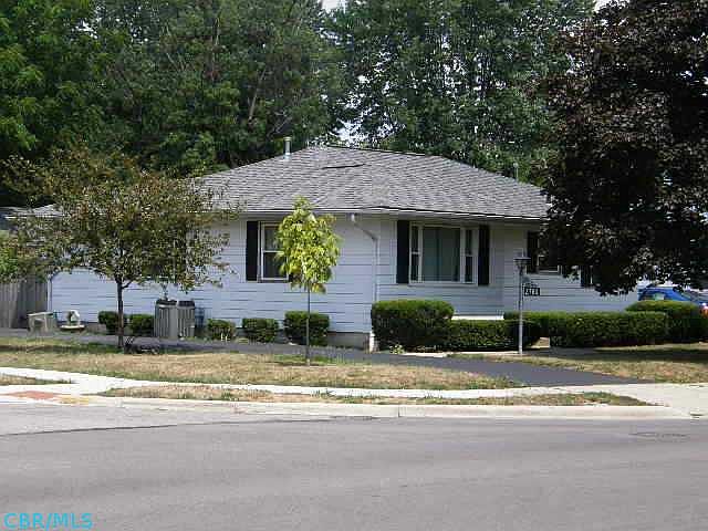 1st image of 2780 Columbus St