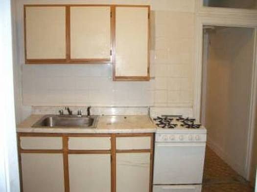 1st image of 88 Herkimer St APT 02