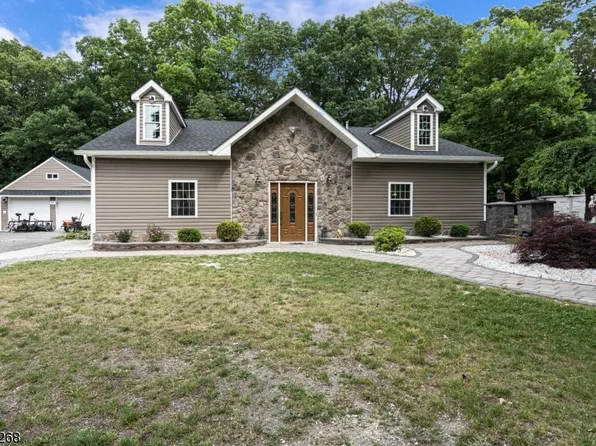 87 Armstrong Rd, Wantage Twp., NJ 07461